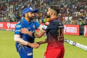 Rohit Sharma and Virat Kohli shake hands in IPL